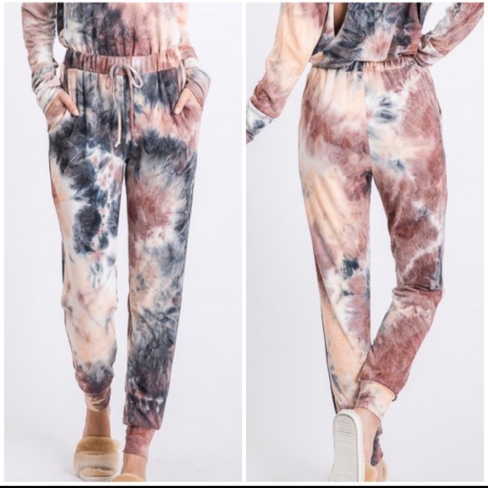 First Love Tie Elastic Waist Slim Joggers With Pockets.